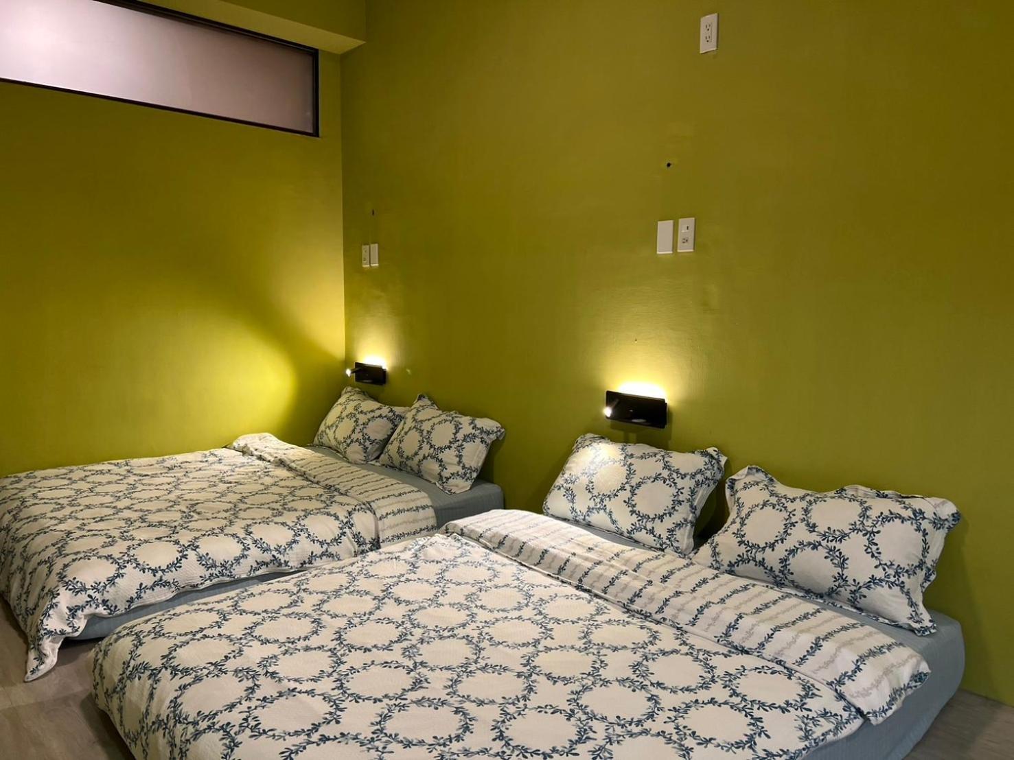 Local Backpacker Hostel Tainan Zewnętrze zdjęcie