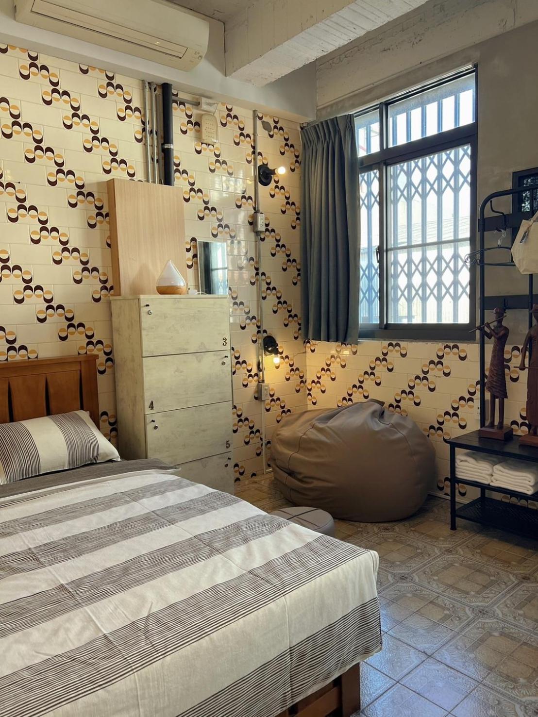 Local Backpacker Hostel Tainan Zewnętrze zdjęcie